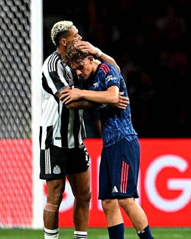 九游游戏下载 梅西新星比赛规则变更表现突出，阿森纳前途光明！