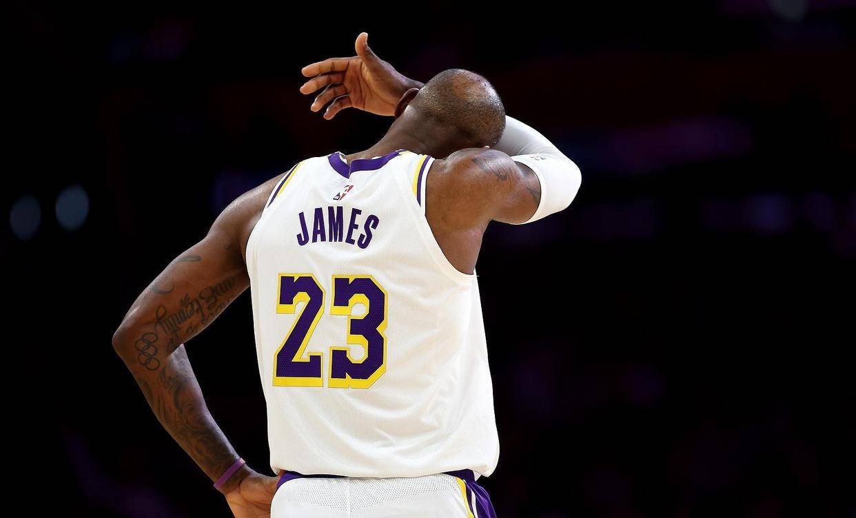 九游安卓游戏下载太狠了！冲刺阶段上海久事备战足总杯詹姆斯连续二十场比赛得分超过刷新纪录，Faker与30激战西班牙队分钟的简单介绍